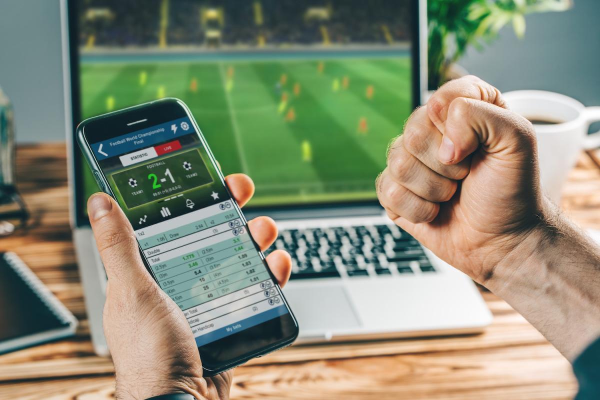From Dice in Rome to Apps on Your Phone: A Historical Look at Betting hero image
